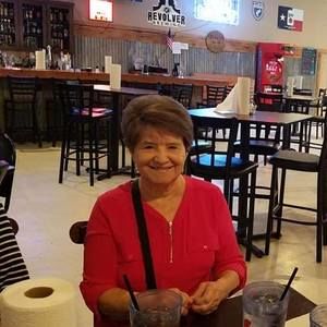 Meet your Posher, Sandy